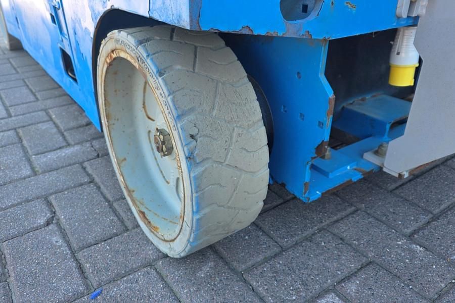 Genie GS3246 Electric, Working Height 11.75 m, 318kg Cap