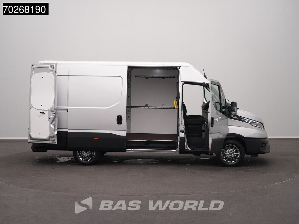 Iveco Daily 35S21 BPM VRIJ! 3.0L Automaat L2H2 210PK 2025-Model 3,5t Trekgewicht ACC LED Navi LM-Velgen Camera Euro6 L2 12m3 Klima AHK
