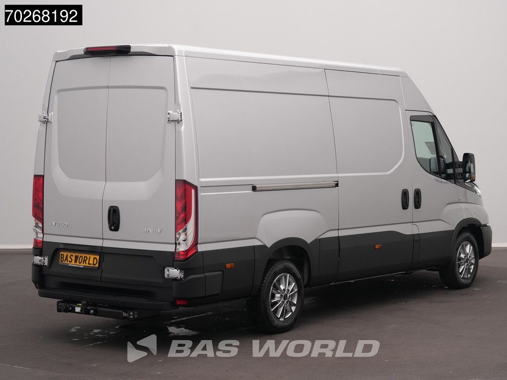 Iveco Daily 35S21 BPM VRIJ! 3.0L Automaat 210PK 3,5t Trekhaak ACC LED Camera Parkeersensoren Tacho Euro6 L2 12m3 Klima AHK