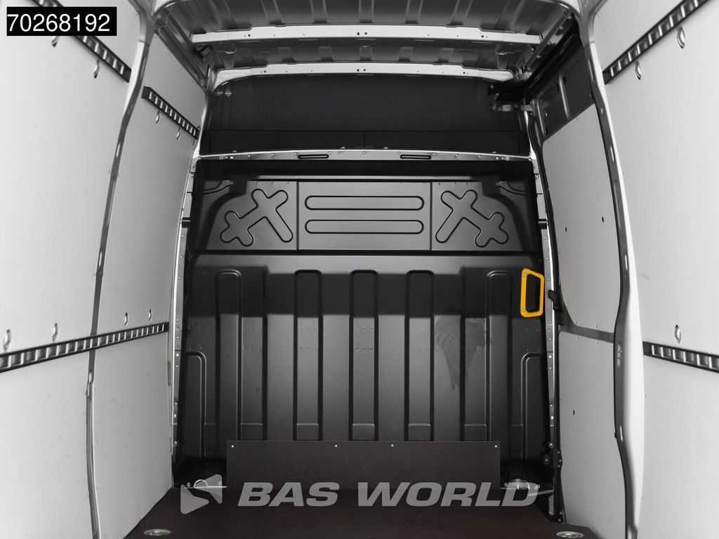Iveco Daily 35S21 BPM VRIJ! 3.0L Automaat 210PK 3,5t Trekhaak ACC LED Camera Parkeersensoren Tacho Euro6 L2 12m3 Klima AHK