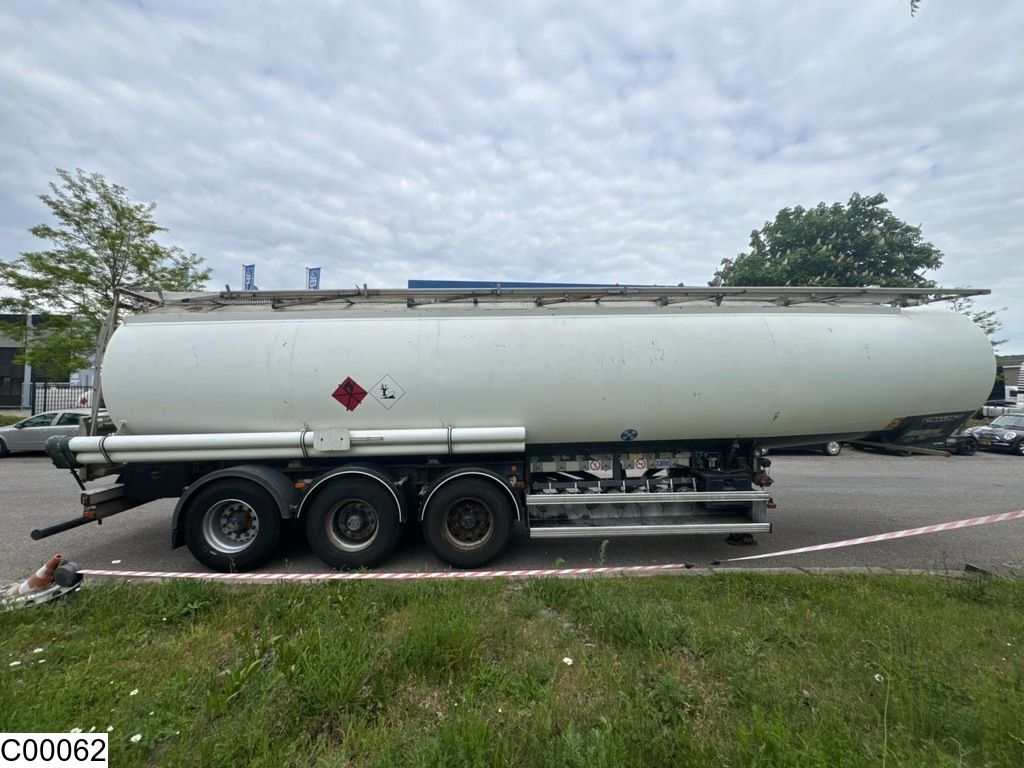 Trailor Fuel 40105 Liter, 7 Comp.
