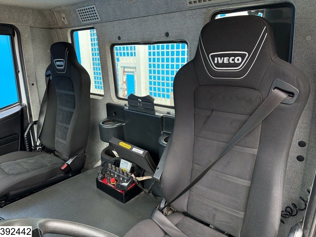 Iveco 260X36 6x4, EURO 6, Palfinger, Remote