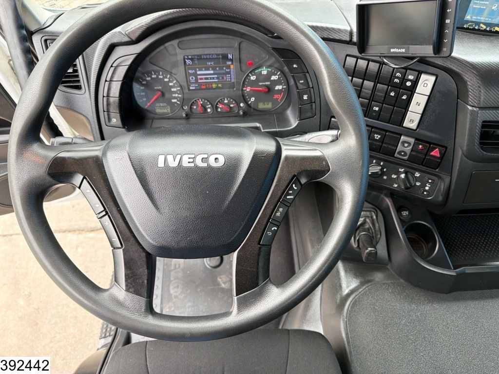 Iveco 260X36 6x4, EURO 6, Palfinger, Remote