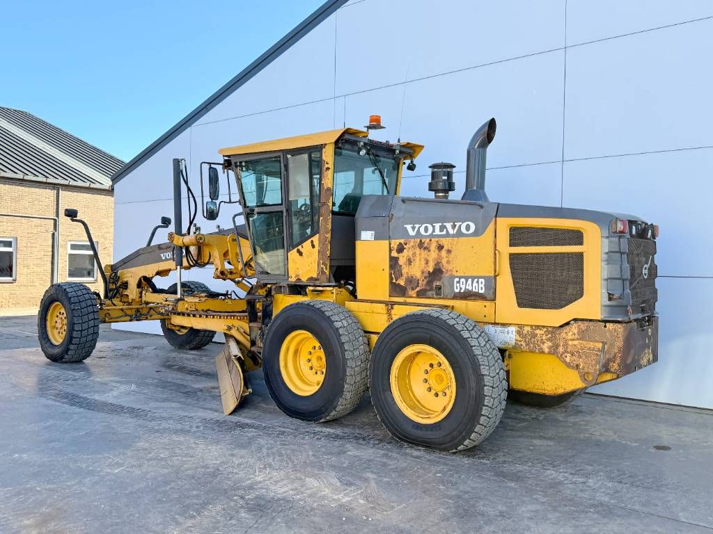 Volvo G946B 6x6 EPA Certified / 4.27m Blade / Camera