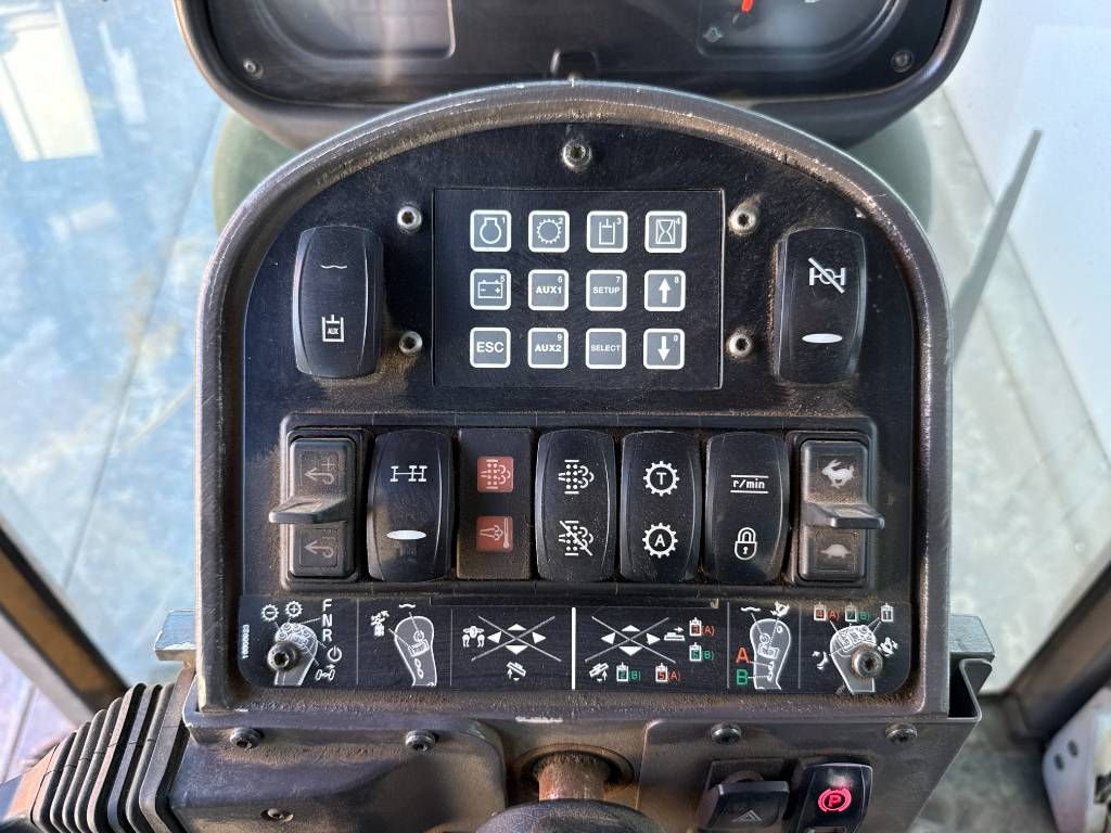 Volvo G946B 6x6 EPA Certified / 4.27m Blade / Camera