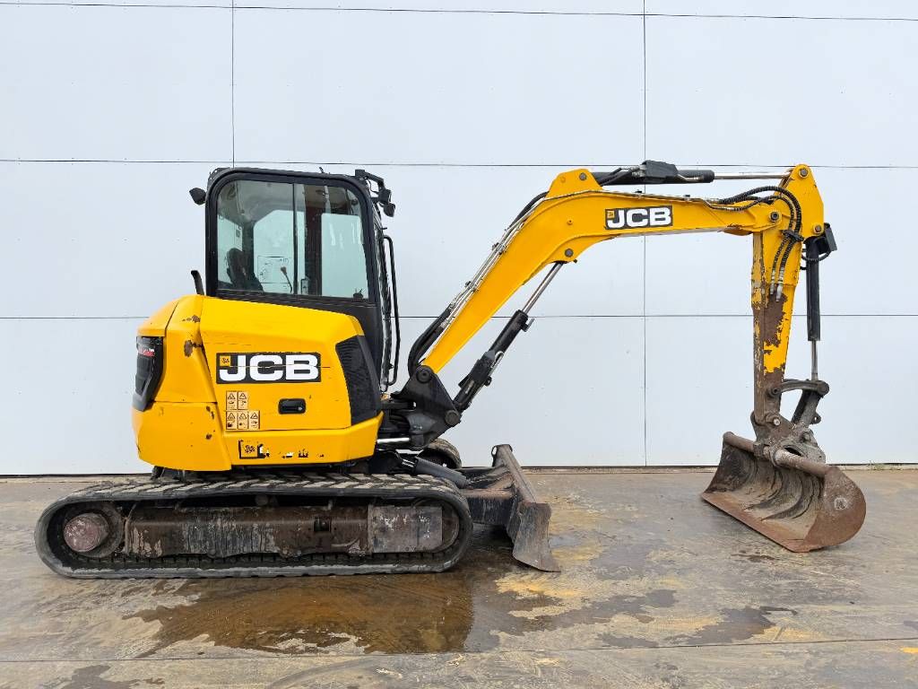 JCB 48Z-1 - Hammer Lines / Quick Coupler