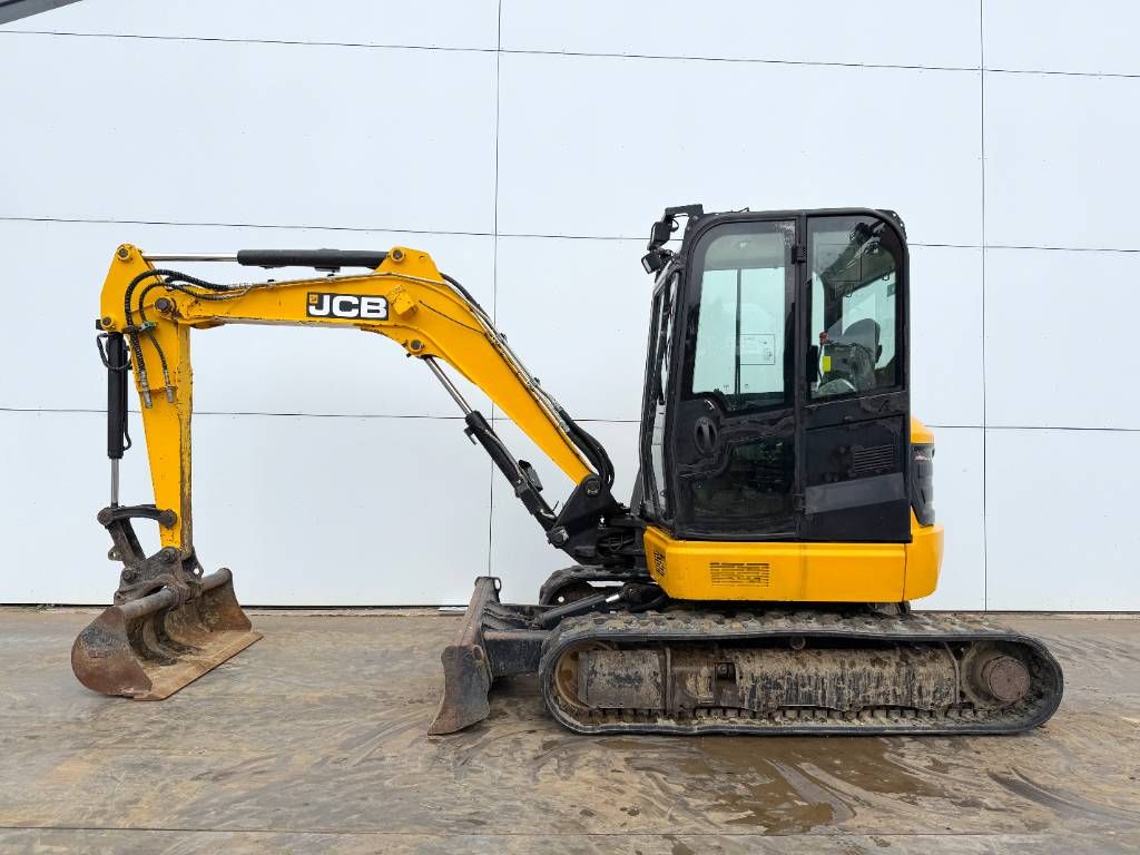 JCB 48Z-1 - Hammer Lines / Quick Coupler