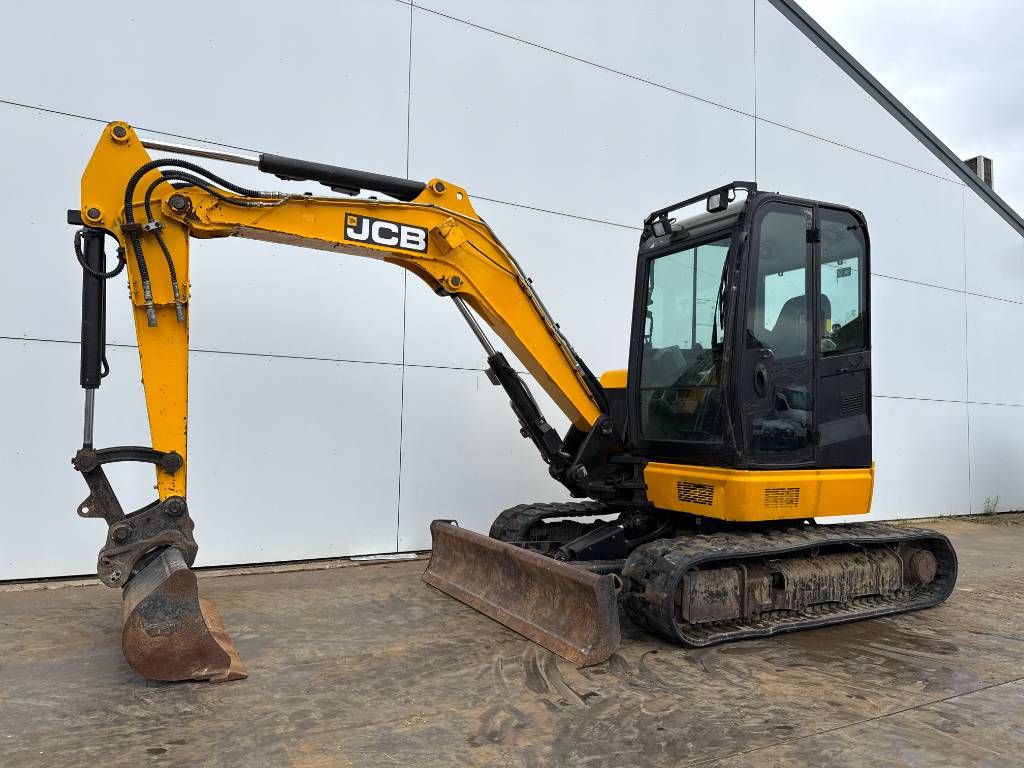 JCB 48Z-1 - Hammer Lines / Quick Coupler