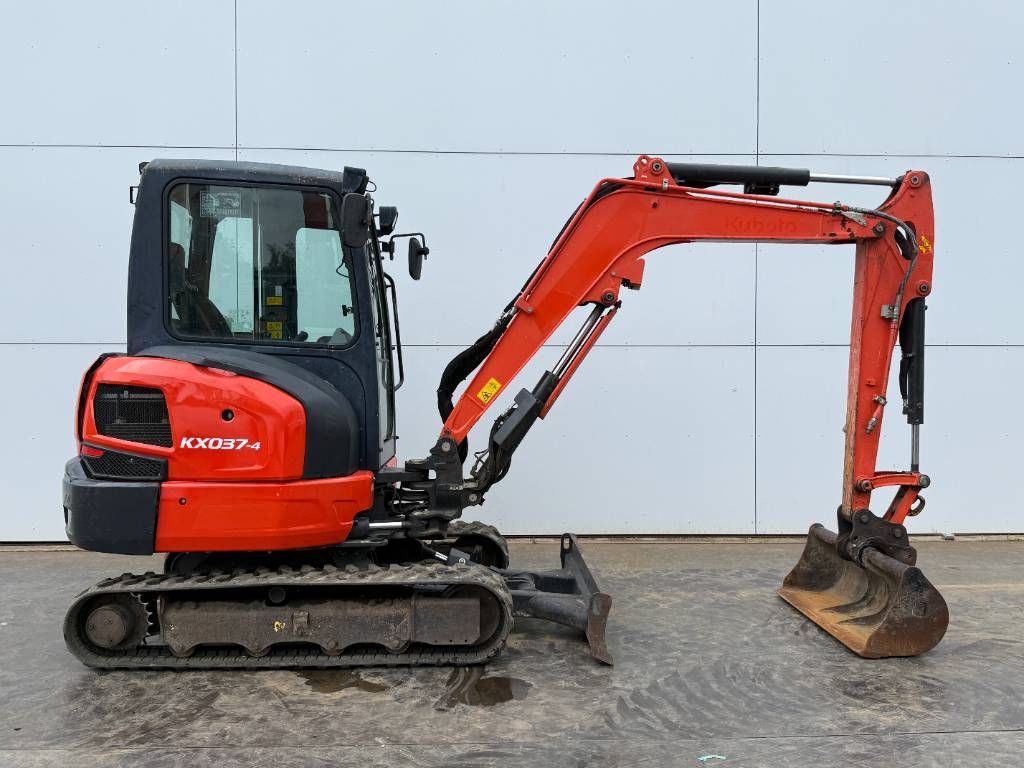 Kubota KX037-4 - Hammer Lines / Quick Coupler
