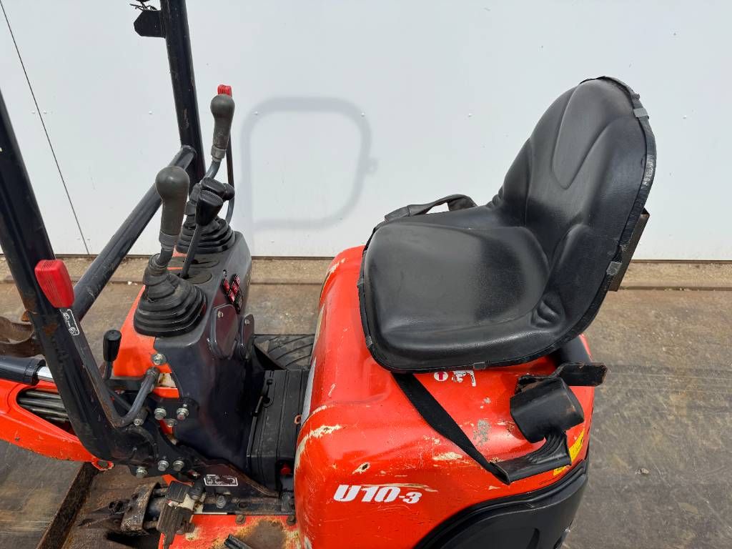 Kubota U10-3 - Hydr. Undercarriage / Hammer Lines