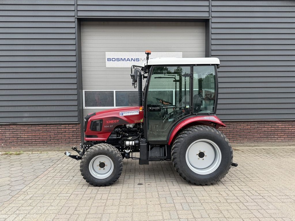 Knegt 504 GT tractor met cabine en fronthef DEMO