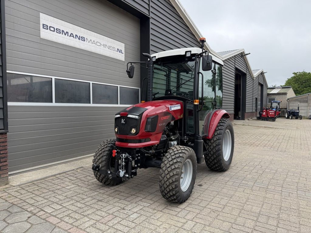 Knegt 504 GT tractor met cabine en fronthef DEMO