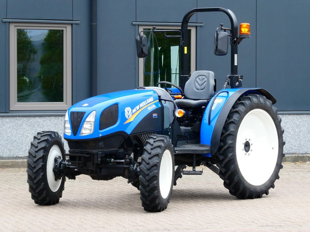 New Holland TD3.50 4wd / 00557 Draaiuren / Spoorbreedte 150cm