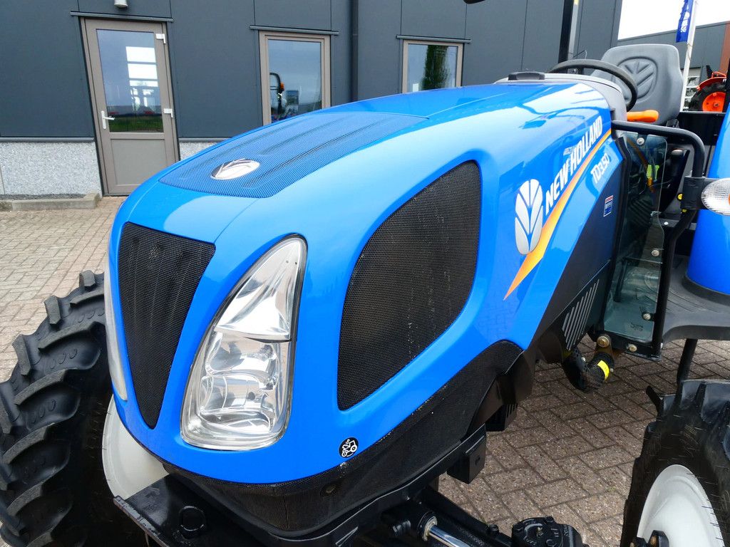 New Holland TD3.50 4wd / 00557 Draaiuren / Spoorbreedte 150cm