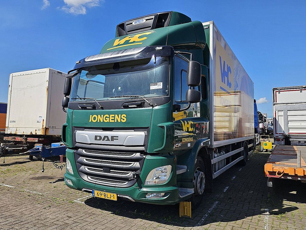 DAF CF 260