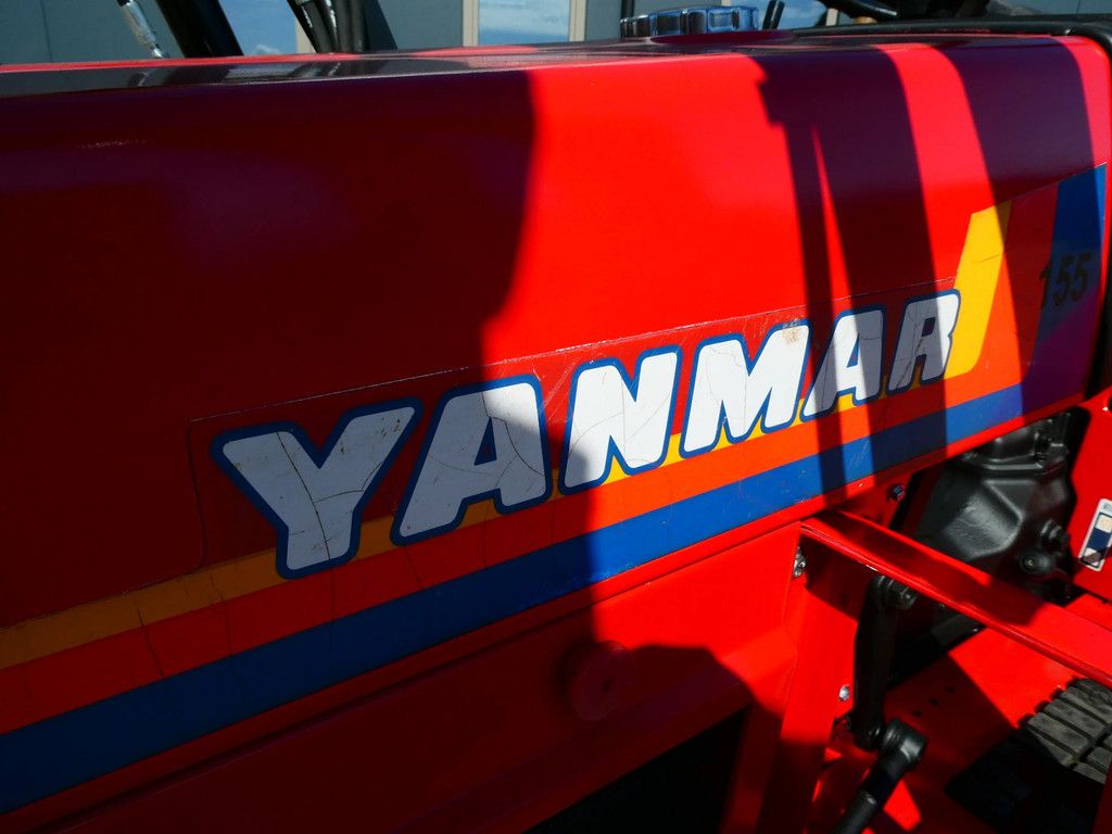 Yanmar F16D 4wd / 1576 Draaiuren / Voorlader