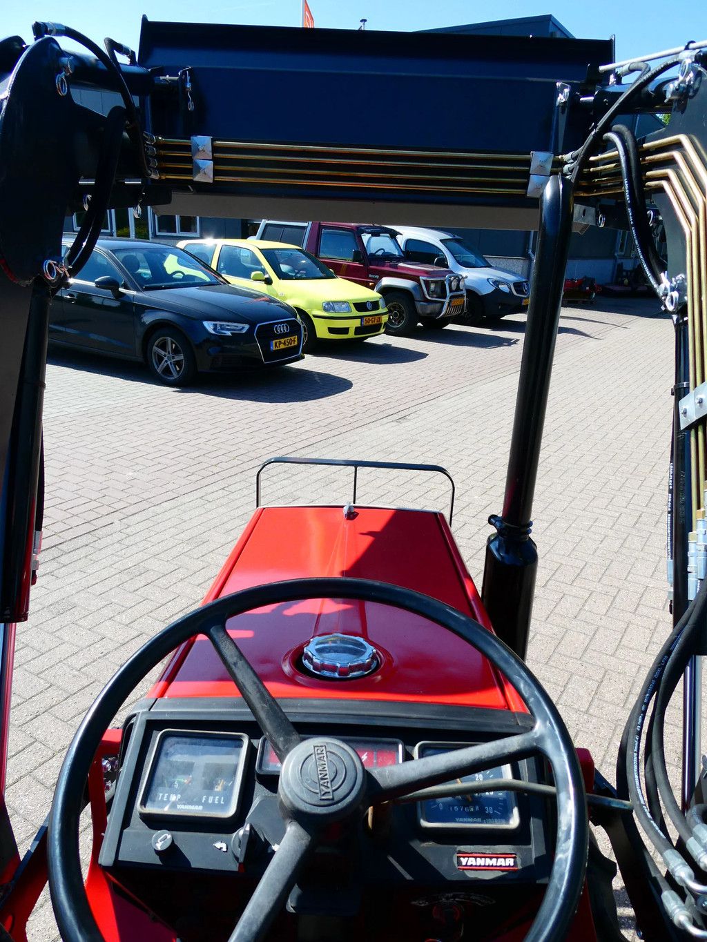 Yanmar F16D 4wd / 1576 Draaiuren / Voorlader