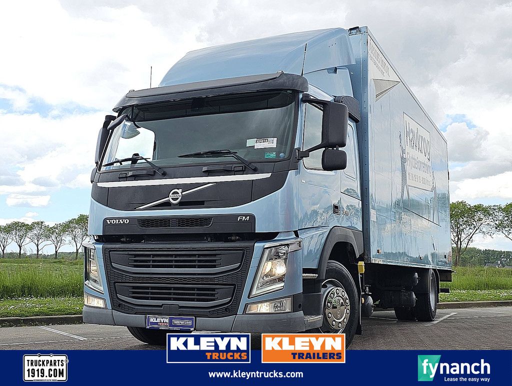 VOLVO FM 11.330 sleepercab 2.5t lift