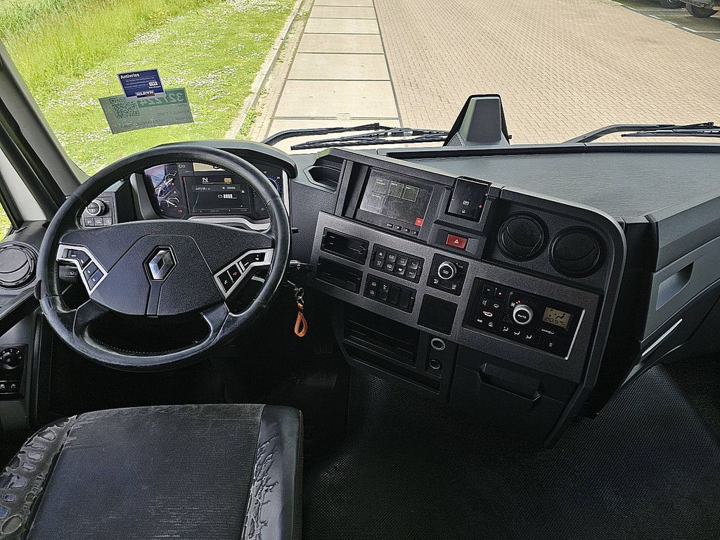 RENAULT T 460