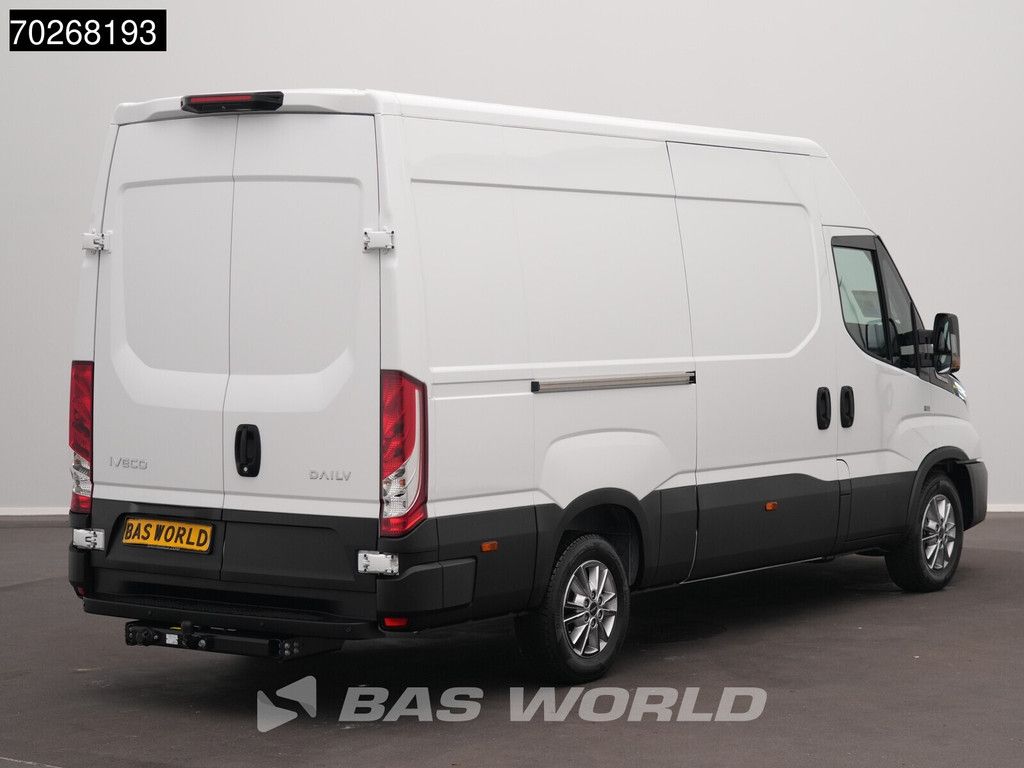 Iveco Daily 35S21 BPM VRIJ! 210PK 3.0L Automaat 2025 model L2H2 Trekhaak Tacho ACC LED CarPlay Velgen Camera 12m3 Airco Trekhaak