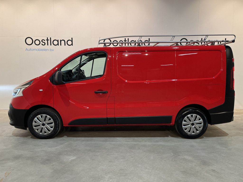 Renault Trafic 2.0 dCi 120 L1H1 120 PK / Euro 6 / Airco / Cruise Control / Imperiaal / LED / PDC / 3-Zits