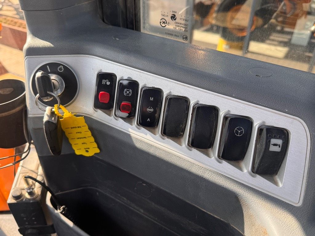 Hyundai HL 970
