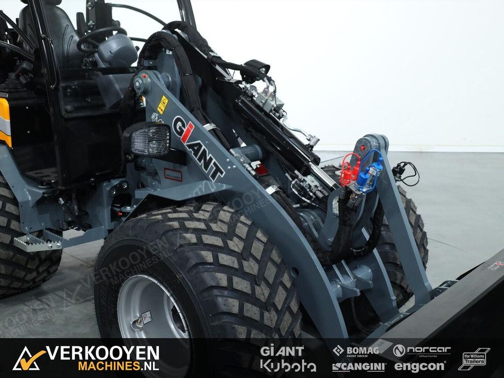 2026 Giant G3500 X-tra VK10766
