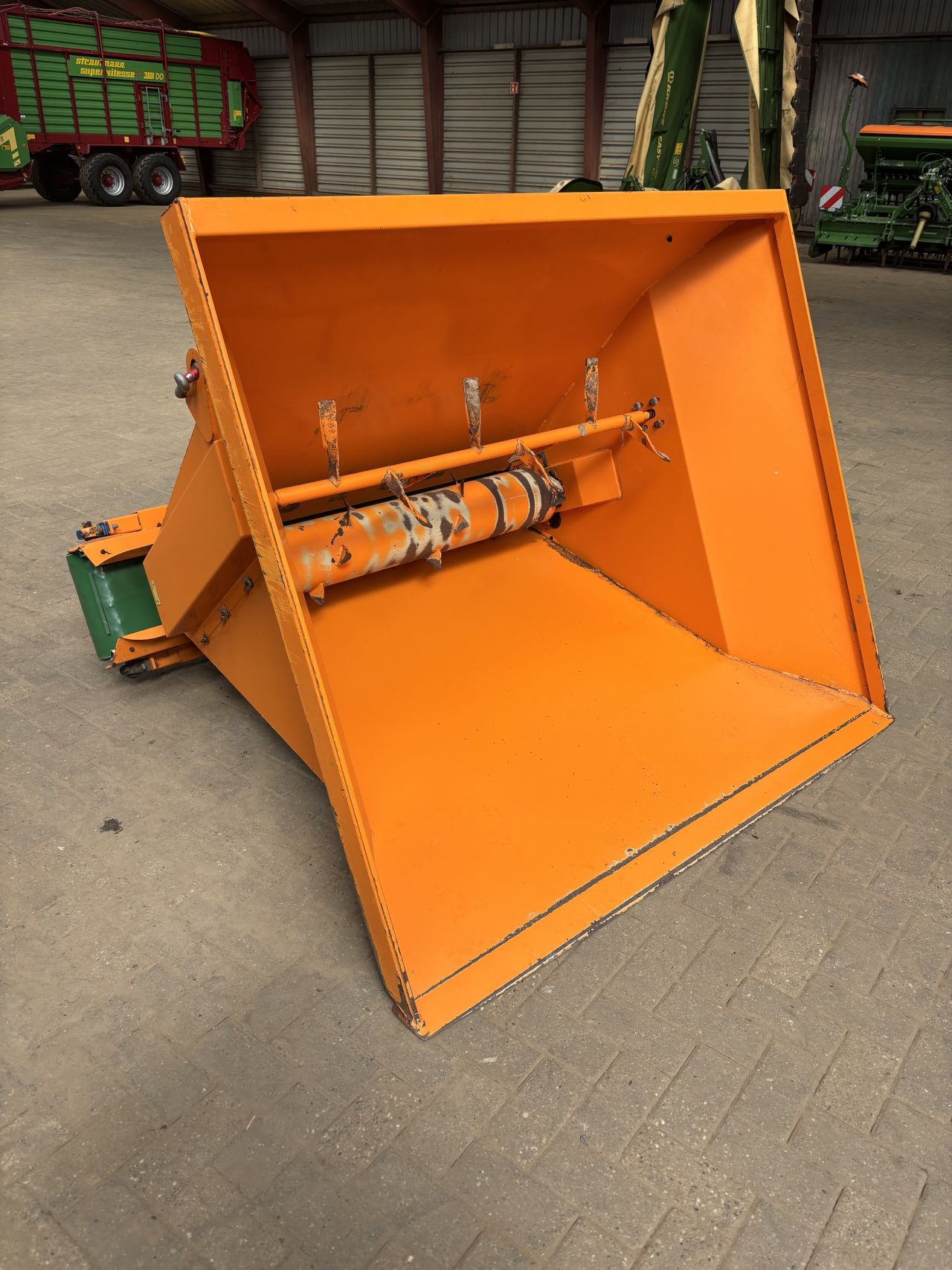 Flingk ZX 1500 instrooibak zaagselstrooier
