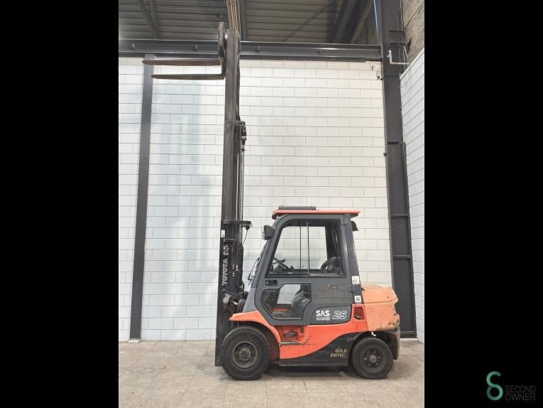 Gabelstapler Diesel Toyota 02-7FDF25 2007 Triplex Kabine
