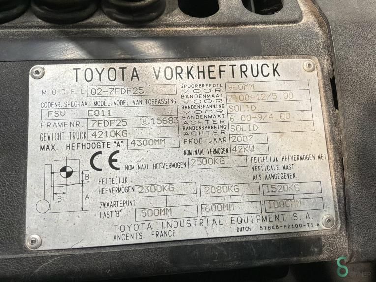 Gabelstapler Diesel Toyota 02-7FDF25 2007 Triplex Kabine