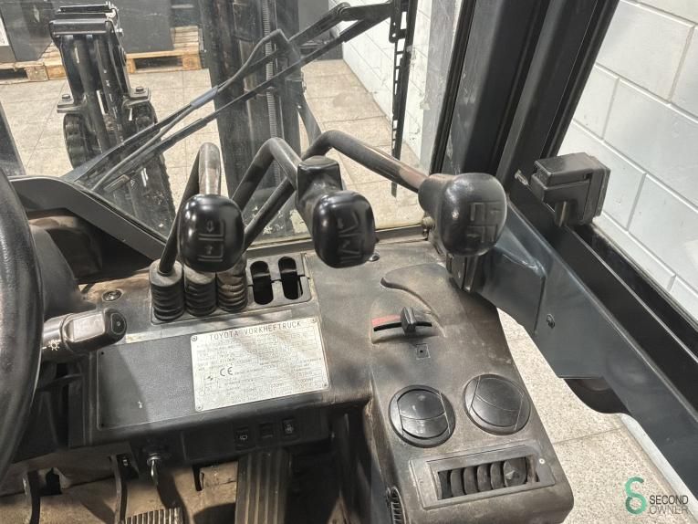 Gabelstapler Diesel Toyota 02-7FDF25 2007 Triplex Kabine