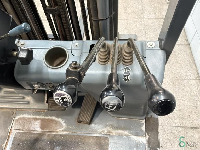 Forklifts Electric Nichiyu FBT18P 2004