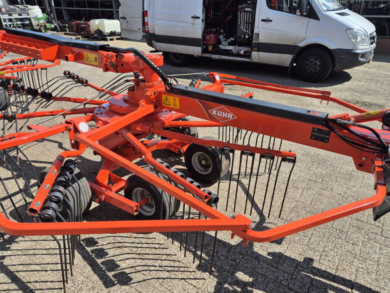 Kuhn GA6632 Zijafleg hark treintje dubbele hark