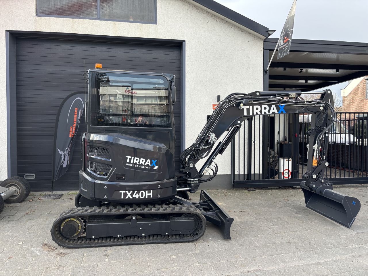 Tirrax th40x