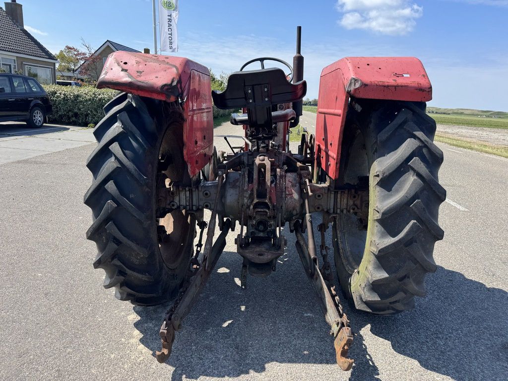 Massey Ferguson 165