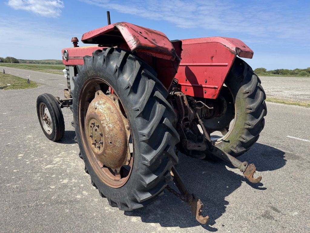 Massey Ferguson 165