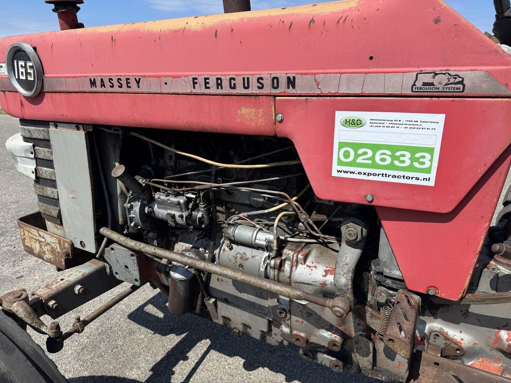 Massey Ferguson 165