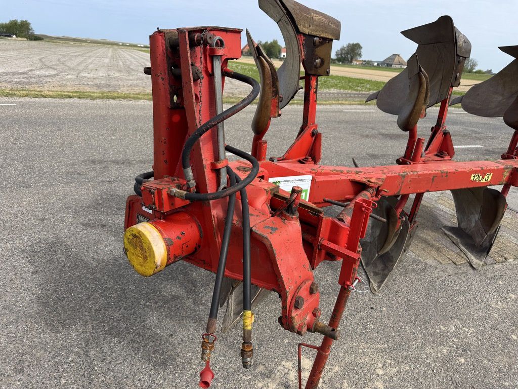 Krone Mustang 120/3