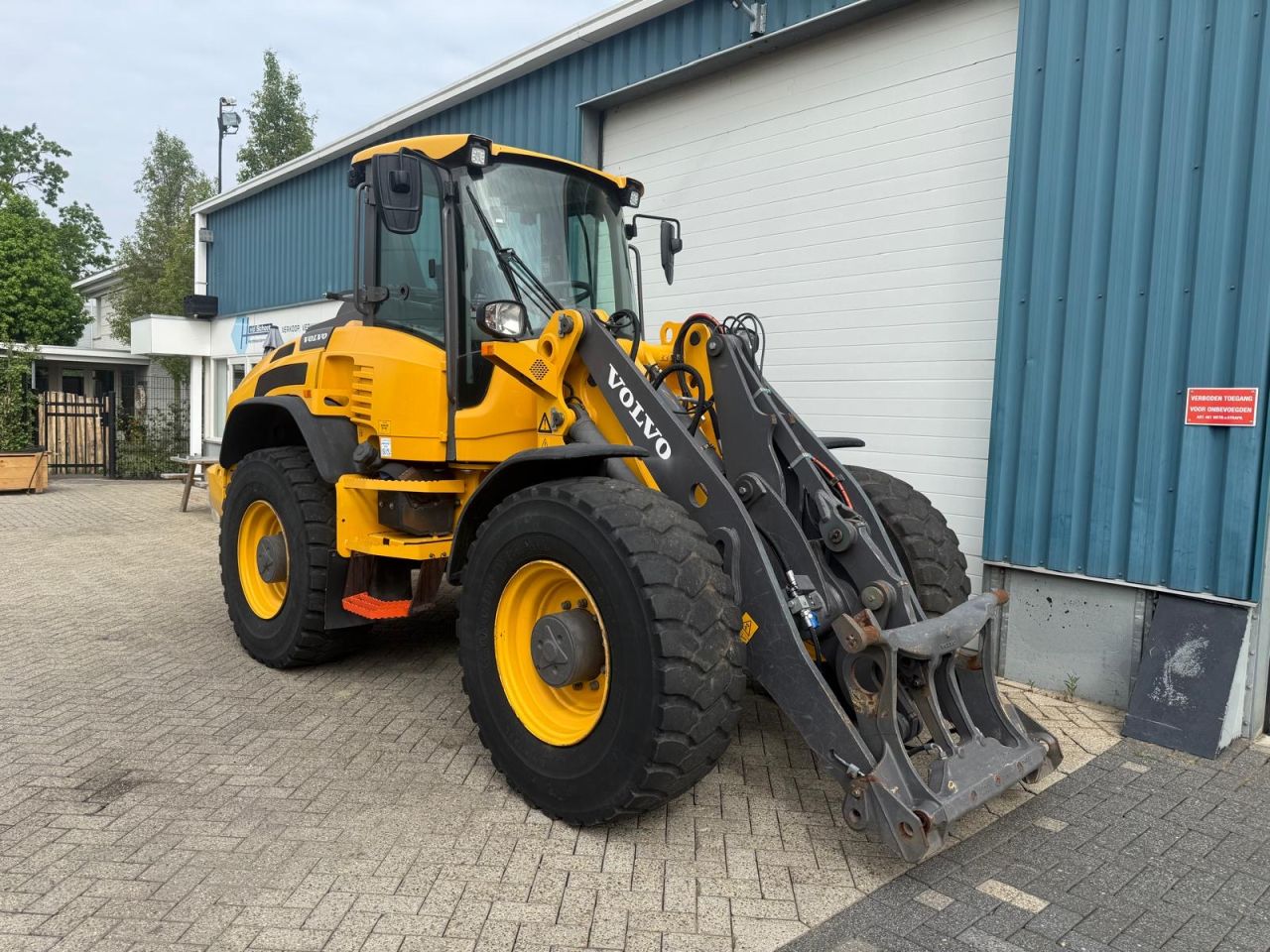 VOLVO L45H (2017 ) 7740 UUR
