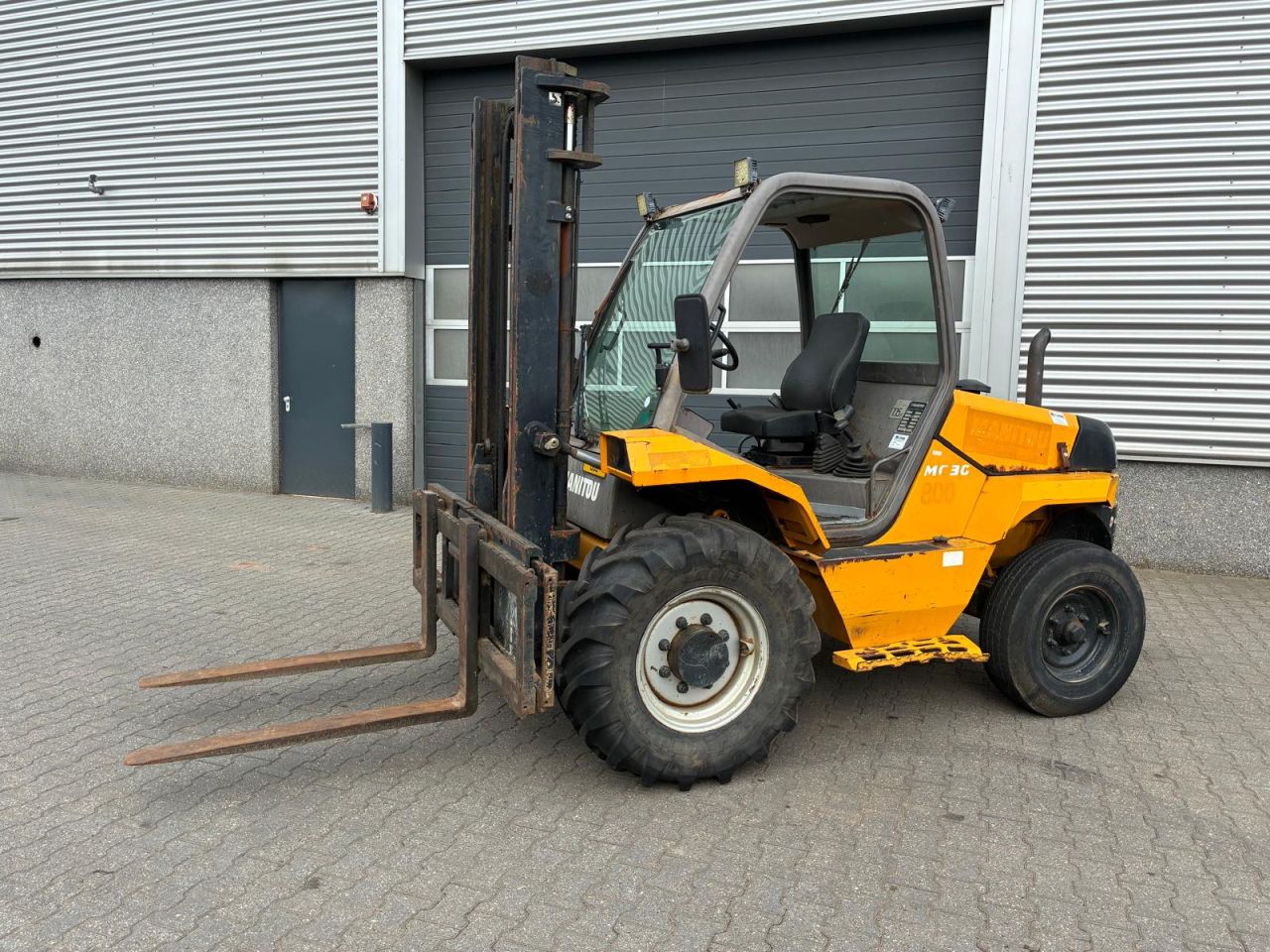Manitou MC-30 ruwterrein heftruck