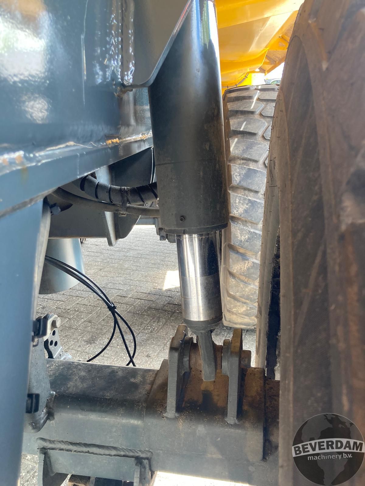 Dewa CC303 gronddumper