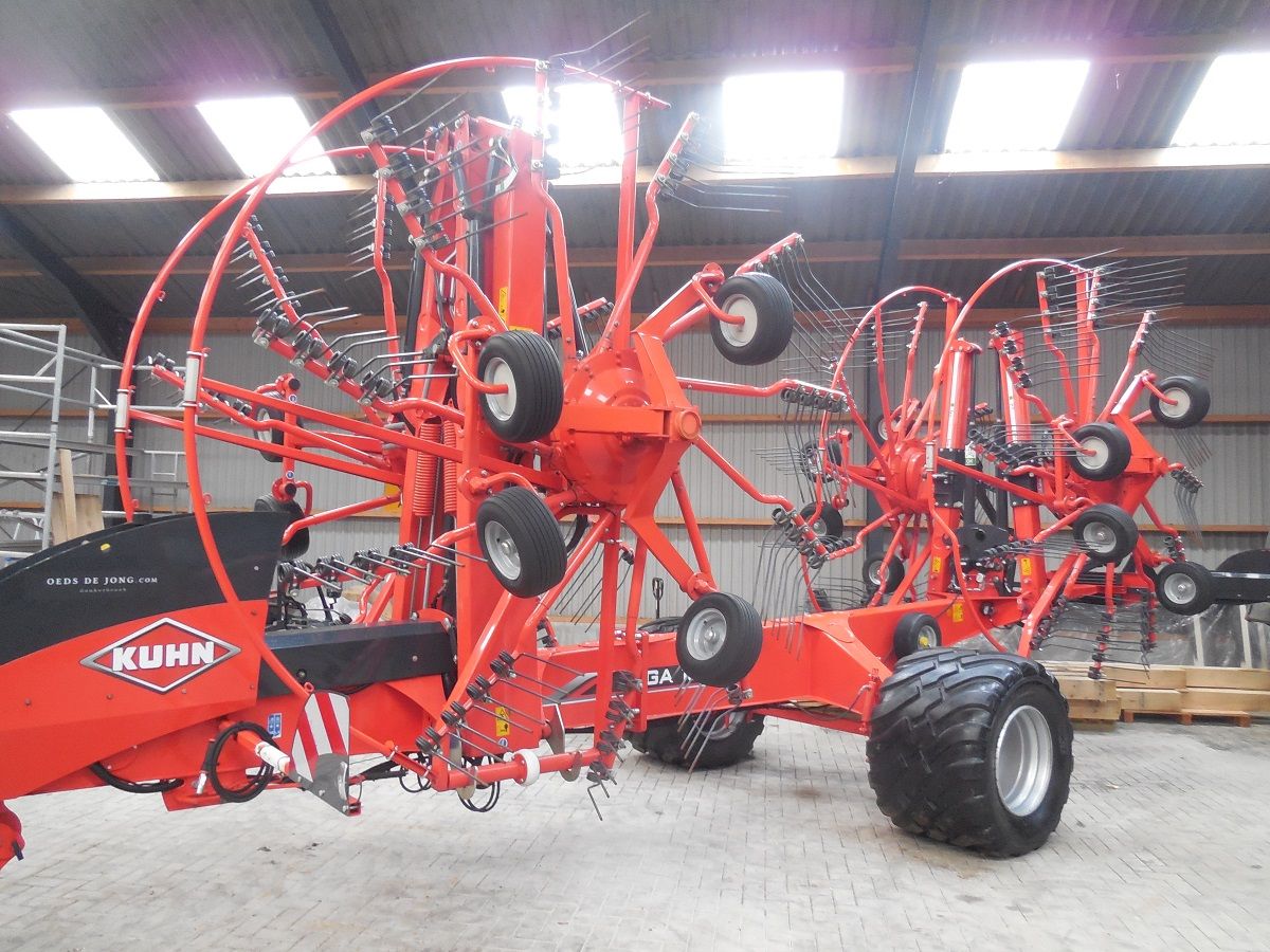 Kuhn GA13131 zwadhark, BJ2022, 1100HA, nieuwstaat!