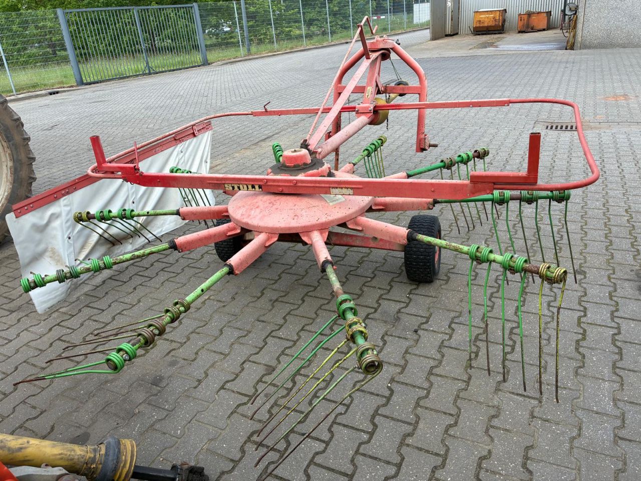 Stoll R331 zwadhark