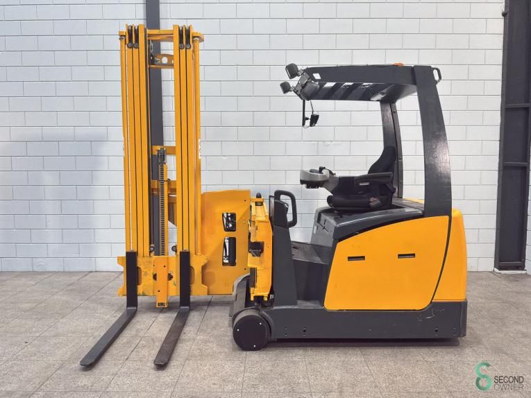 Orderpickers Electric Jungheinrich EFX 413 2005