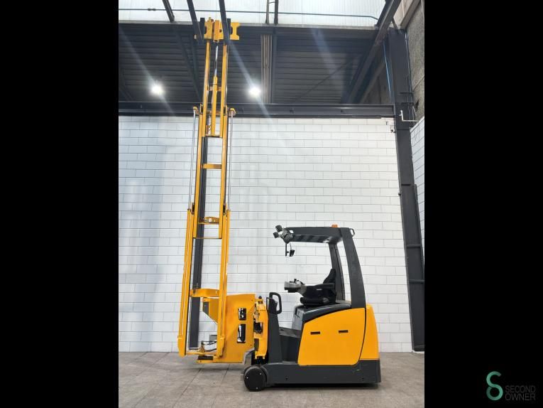 Orderpickers Electric Jungheinrich EFX 413 2005