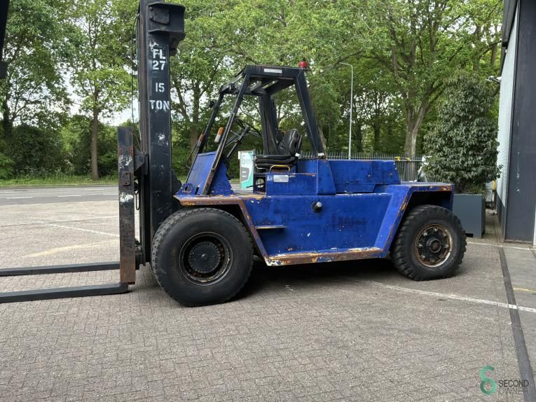 Gabelstapler Diesel Caterpillar V 330 C 1980