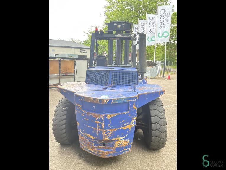 Gabelstapler Diesel Caterpillar V 330 C 1980
