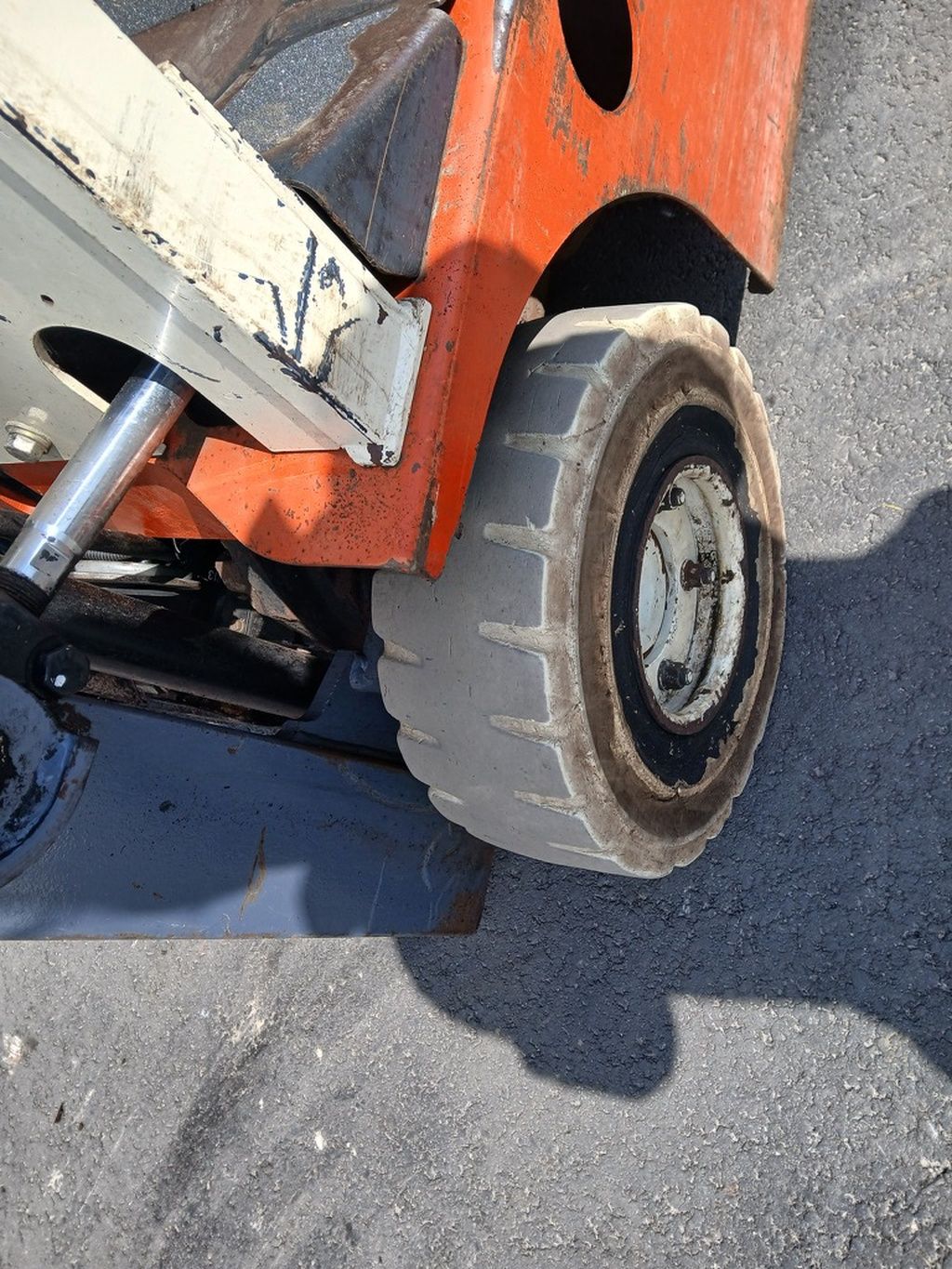 Linde E15