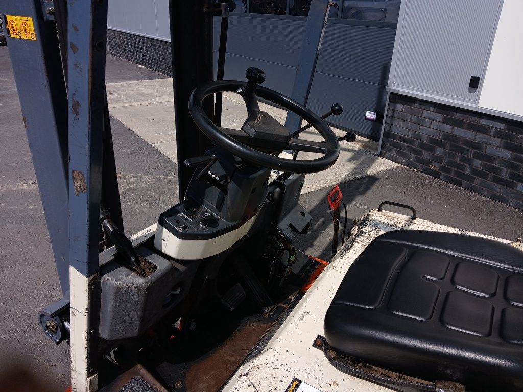 Linde E15