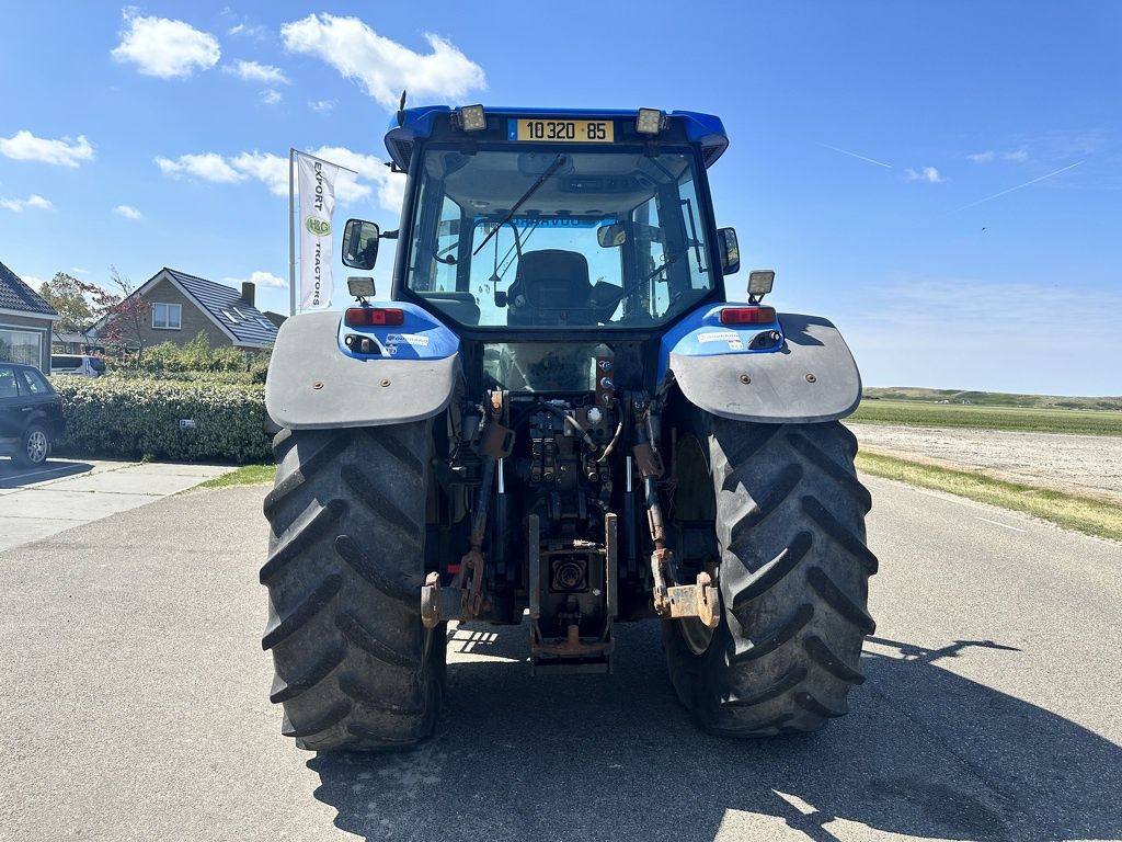 New Holland TM 175